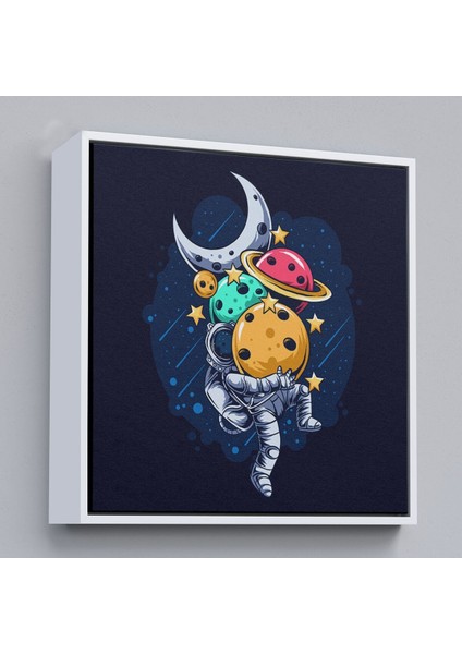 Çerçeveli Gezegenleri Kucağında Taşıyan Astronot Kanvas TABLO-5096 fırsatları