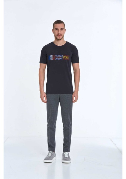 Lotus Baskılı Erkek Tişört Siyah fiyatları