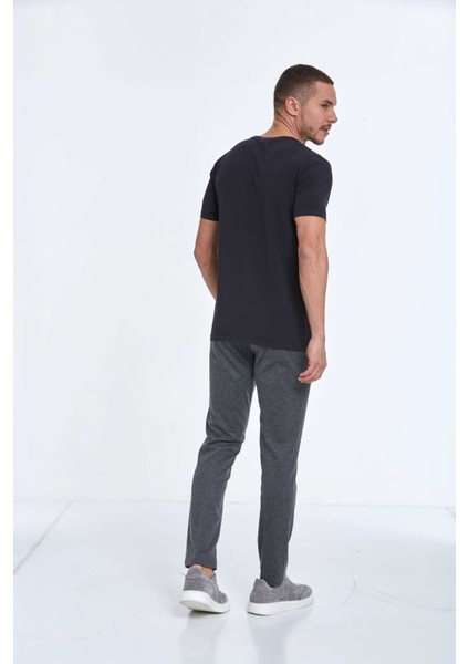 Lotus Baskılı Erkek Tişört Siyah indirimleri