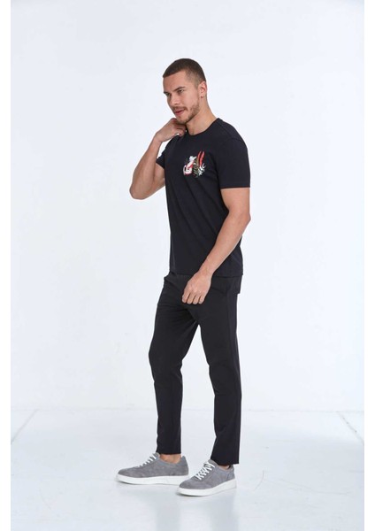 Arigate Baskılı Erkek Tişört Lacivert fırsatları