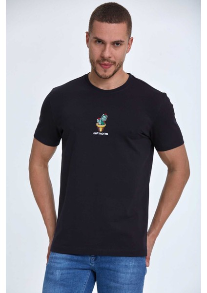 Chip Nakışlı Erkek Tişört Lacivert