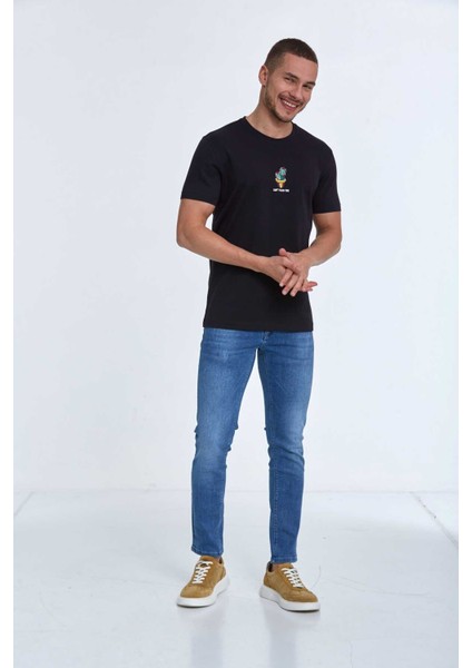 Chip Nakışlı Erkek Tişört Lacivert fiyatları