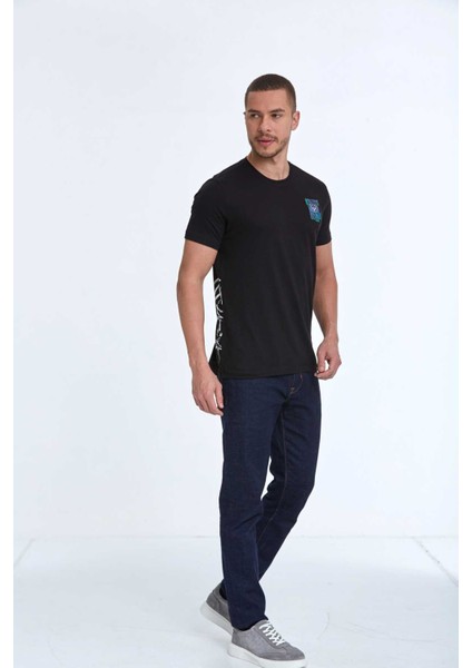 Elly Baskılı Erkek Tişört Siyah fırsatları