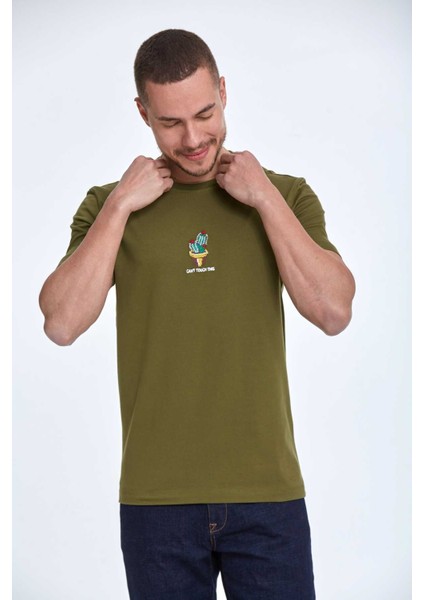 Chip Nakışlı Erkek Tişört Haki