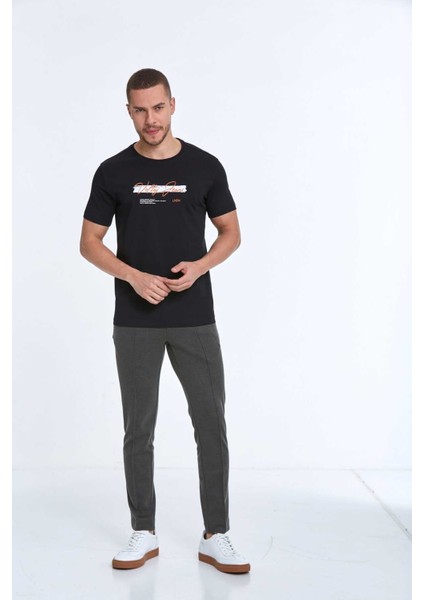 Lupe Baskılı Erkek Tişört Lacivert fırsatları