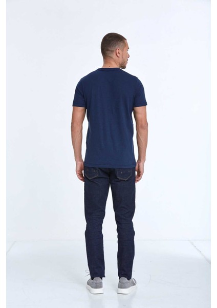 Sky Baskılı Erkek Tişört Lacivert indirimleri