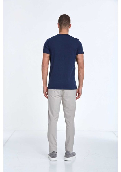Cortez Baskılı Erkek Tişört Lacivert indirimleri