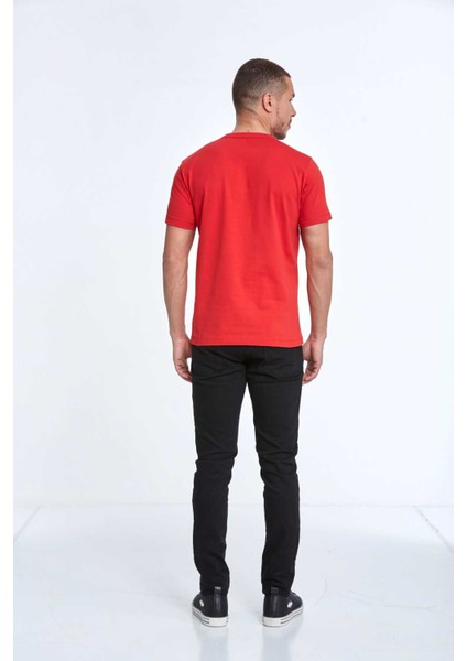 Gusta Baskılı Erkek Tişört Kırmızı indirimleri