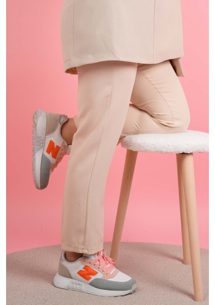 Kadın Dar Kalıp Havuç Pantolon Bel Lastikli Pantolon Krem