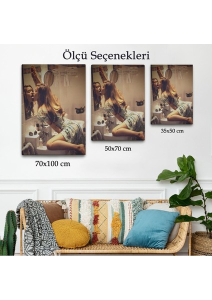 Aynayı Yalayan Seeksi Kadın TABLOSU-7975