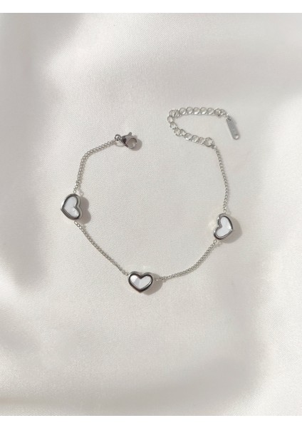 Kadın Paslanmaz Çelik Sıralı Kalpli Bileklik