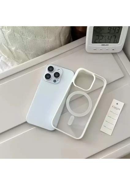 Apple iPhone 15 Uyumlu Magsafe Destekli Sert Silikon Kılıf fiyatları