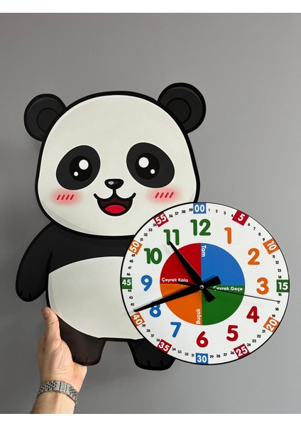 Sevimli Panda Po Montessori Çocuk Odası Eğitici Ahşap Duvar Saati - Sessiz Mekanizma, Şık Tasarım