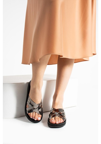 Pierre Cardin Altar Kadın Platin Terlik fırsatları