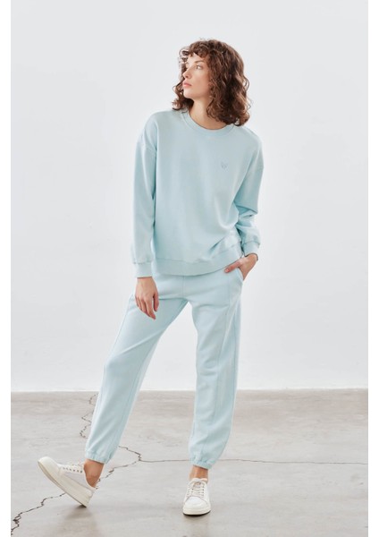 Kadın Pamuklu Yıkamalı Üç Iplik Uzun Kollu Sweatshirt