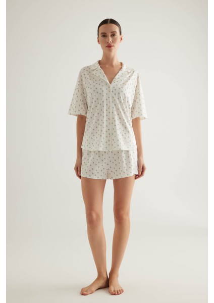 Kadın Pamuklu Gömlek Yaka Şortlu Pijama Takımı modelleri