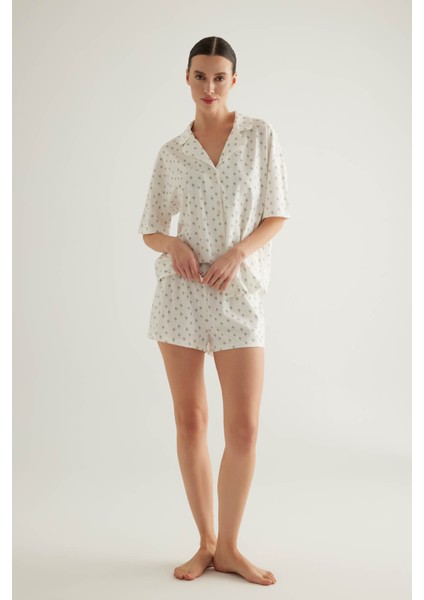 Kadın Pamuklu Gömlek Yaka Şortlu Pijama Takımı
