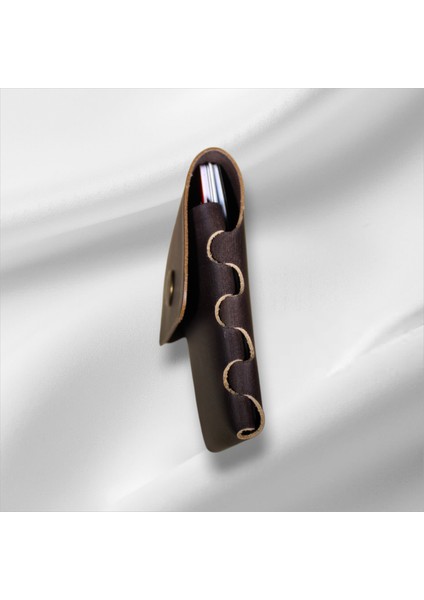 Hakiki Deri Kartlık – Dikişsiz, Şık ve Kompakt Tasarım, Kahverengi 10+ Kart Kapasiteli fiyatları