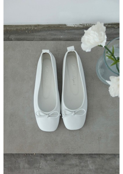 Fiyonklu Düz Taban Babet fiyatları