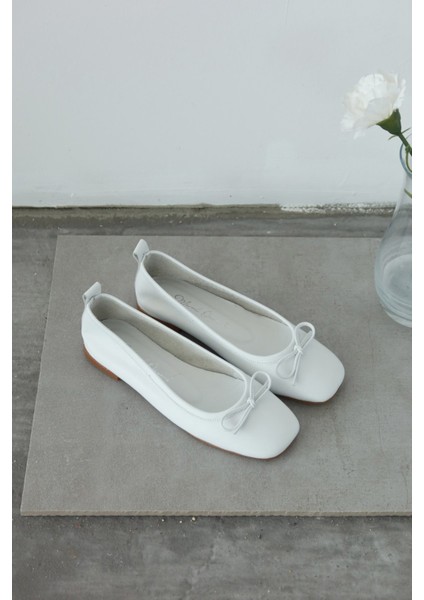 Fiyonklu Düz Taban Babet modelleri