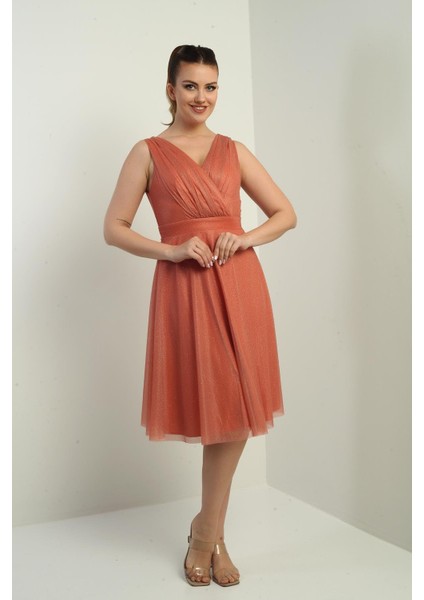 Kadın Kruvaze Yaka Astarlı Kloş Simli Kısa Elbise fiyatları