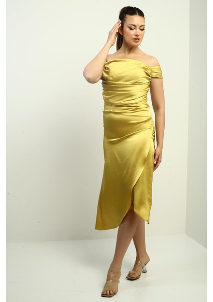 Kadın Madonna Yaka Drapeli Asimetrik Saten Kısa Elbise modelleri