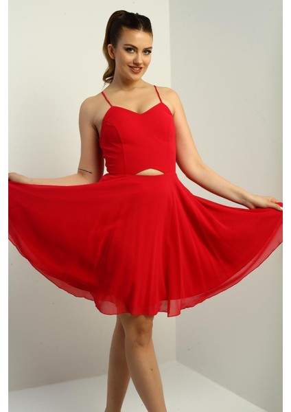 Kadın Ip Askılı Arkası Bağlamalı Önü Pencereli Astarlı Şifon Kısa Kloş Elbise modelleri