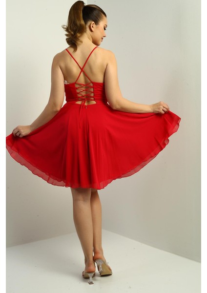 Kadın Ip Askılı Arkası Bağlamalı Önü Pencereli Astarlı Şifon Kısa Kloş Elbise fırsatları