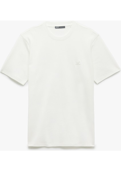 Pamuklu Kısa Kollu Bisiklet Yaka Işleme Detaylı Basic Tişört modelleri