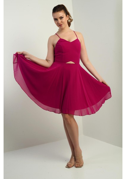 Kadın Ip Askılı Arkası Bağlamalı Önü Pencereli Astarlı Şifon Kısa Kloş Elbise