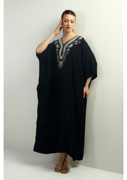 Kadın V Yaka Nakışlı Cepli Oversize Uzun Elbise modelleri
