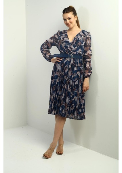 Kadın Kruvaze Yaka Beli Kemerli Astarlı Pileli Desenli Midi Şifon Elbise