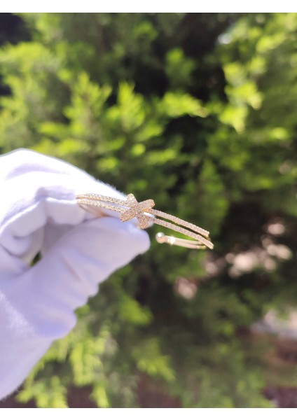 Kadın Zirkon Taşlı x Model Bileklik fiyatları