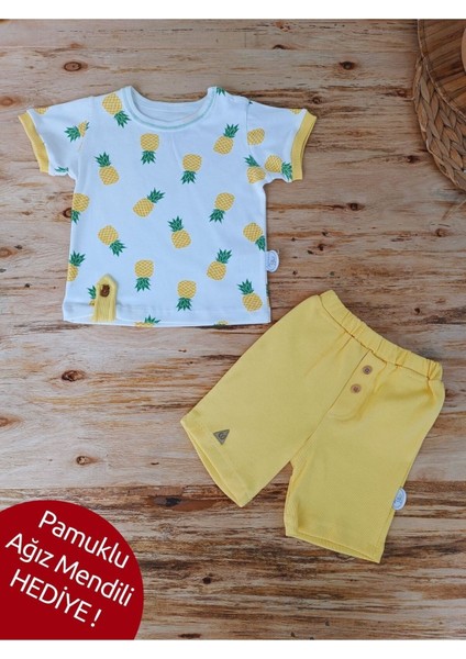 Yenidoğan Erkek Bebek Yazlık Kısa Kollu & Şortlu Takım - Ananas Desenli & Sarı 2'li Alt Üst Takım