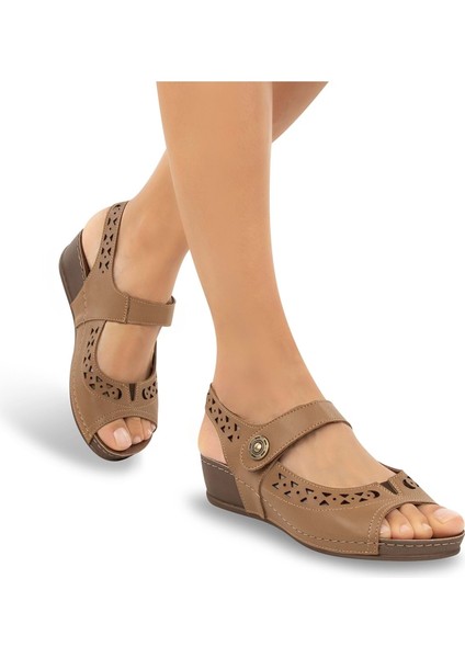 Terra Anatomik Taban Topuklu Kadın Sandalet