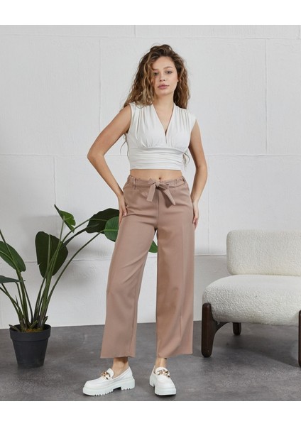 Butikbeli Lastikli Bağcıklı Bol Paça Pantolon