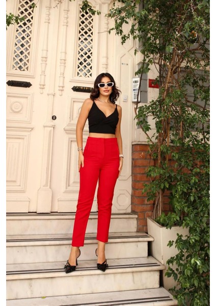 Butikyüksek Bel Pensli Bilek Boy Toparlayıcı %70 Pamuk % 30 Polyester Likralı Kırmızı Pantolon