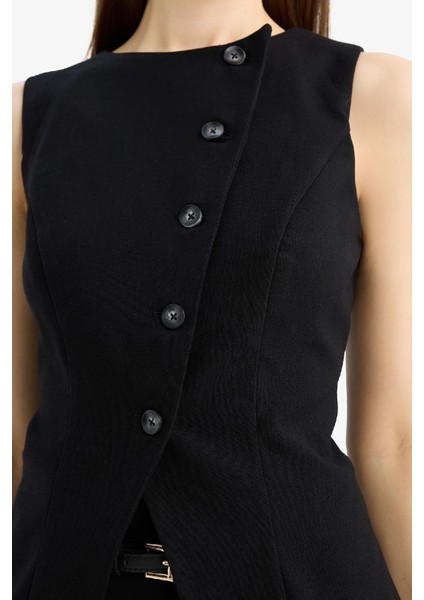 Regular Fit Bisiklet Yaka Düğmeli Yelek E7233AX25SP