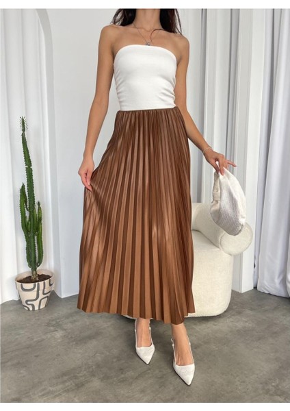 Butik Pilisoley Seten Parlak Kumaş Bel Lastikli Standart Beden Uzun Etek