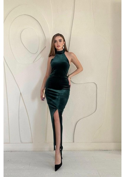 Zümrüt Omzu Açık Kadife Elbise