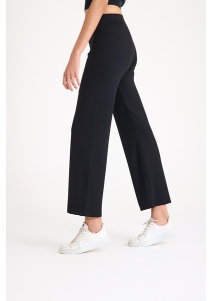 Rahat Kalıp Bol Paça Kadın Pantolon fırsatları