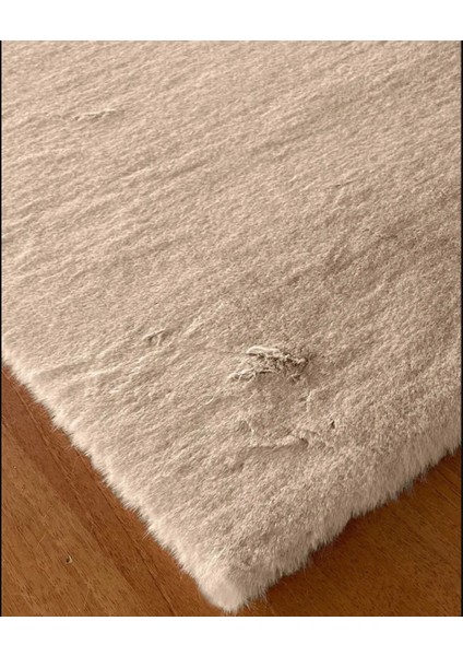 Home Comfort Konfor Tüylü Yumuşak Halı Sütlü 75 x 110 cm Silinebilir Toz Tutmaz Yıkanabilir 1 Adet modelleri
