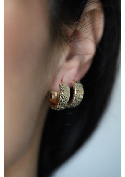 14 Ayar Altın Işıltılı Taşsız Halka Küpe