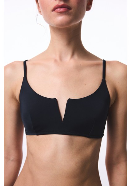 Siyah V Kesim Balenli Bikini Üstü modelleri