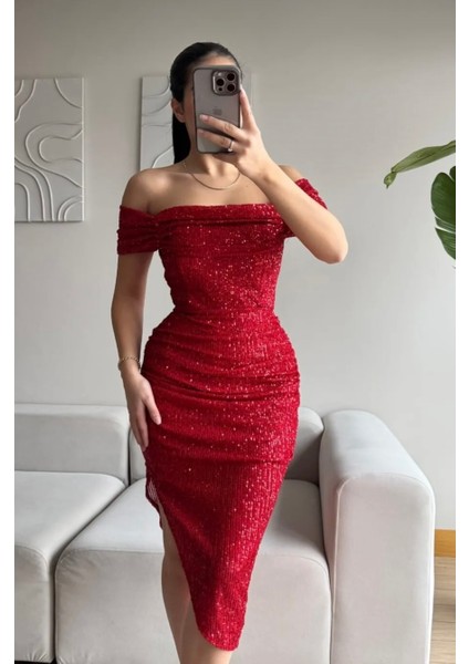 Degaje Yaka Midi Boy Astarlı Payetli Yırtmaç ve Drape Detaylı Elbise