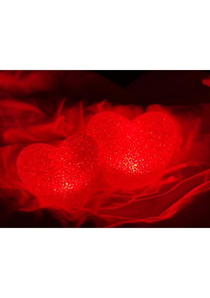 LED Işıklı Kırmızı Kalp Gece Lambası Buzlu Cam Dokusu Kristalize Yüzey Romantik Hediye