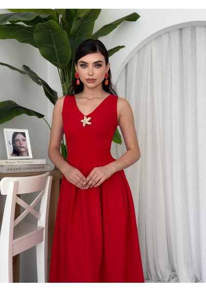 Yıldız Aksesuar Detaylı Atlas Pileli Kalın Askılı Kadın Elbise fiyatları