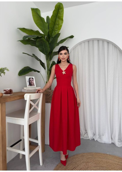 Yıldız Aksesuar Detaylı Atlas Pileli Kalın Askılı Kadın Elbise fırsatları