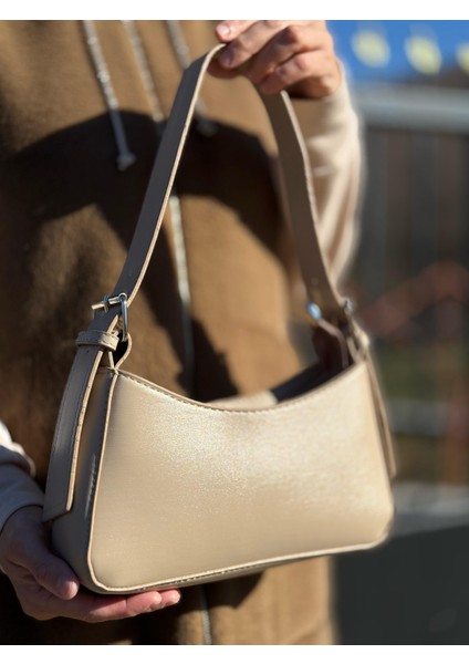 Açık Vizon Kadın Baget Ayarlanabilir Askılı Şık El ve Omuz Çantası fiyatları