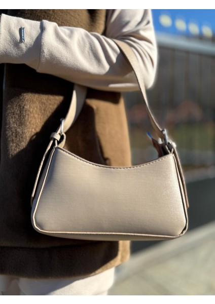 Açık Vizon Kadın Baget Ayarlanabilir Askılı Şık El ve Omuz Çantası modelleri